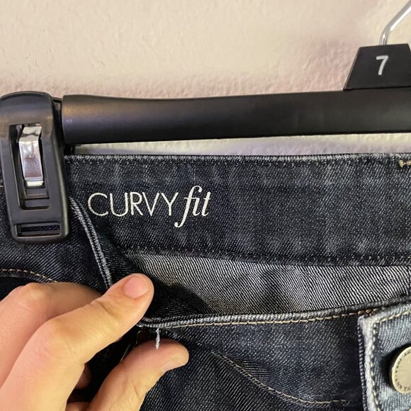 Ann‎ Taylor Curvy Fit Wide Leg 69% Cotton Size 6 Mid Rise Boot cut Jeans - Picture 4 of 5